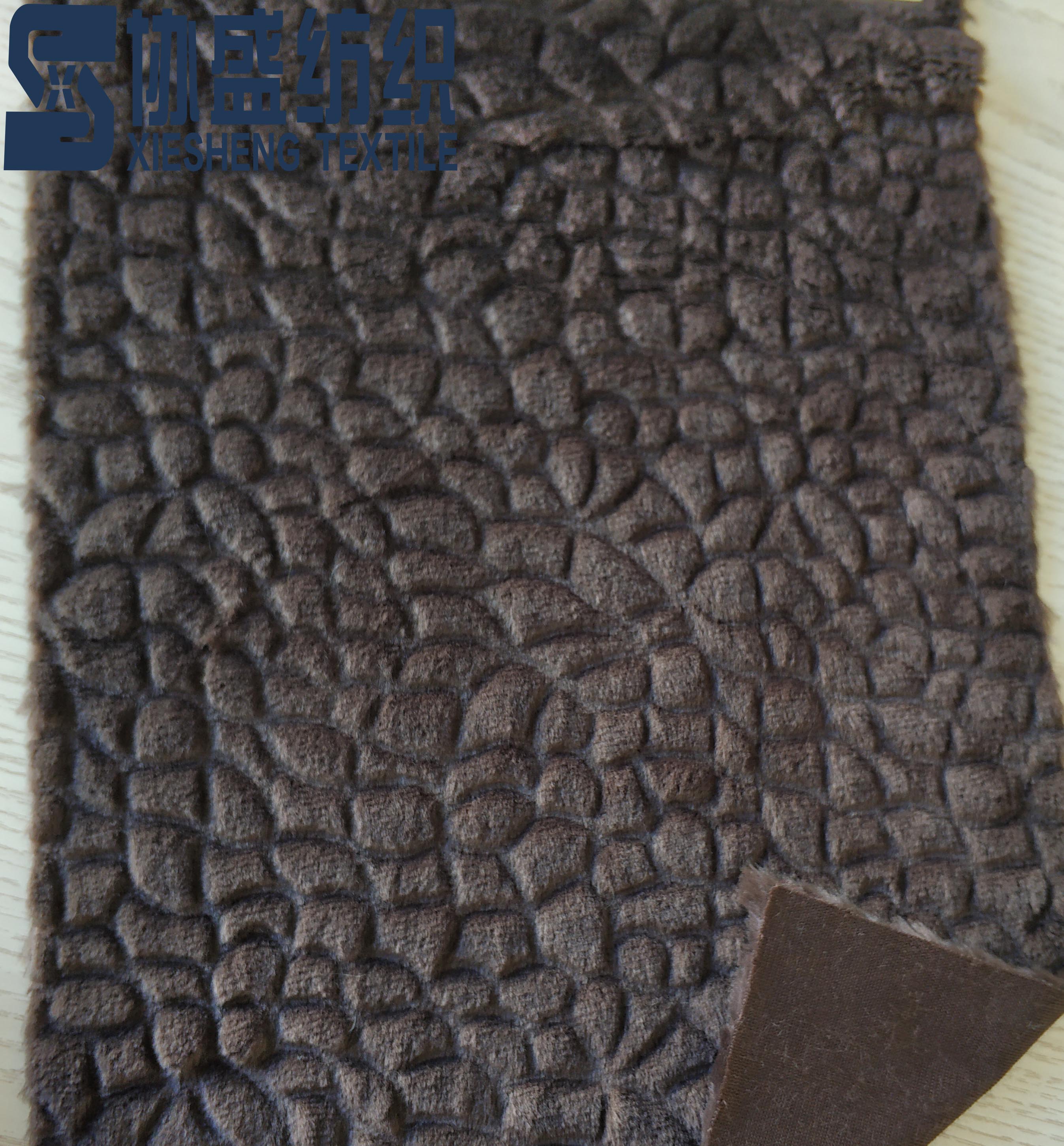 tridimensional coral  relvet